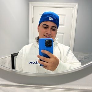 Meet your Posher, Anthony josue
